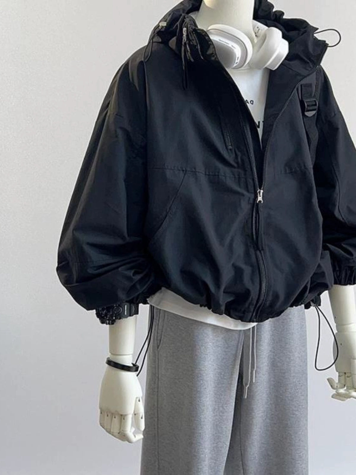 スタンドフード ジップウィンドブレーカー