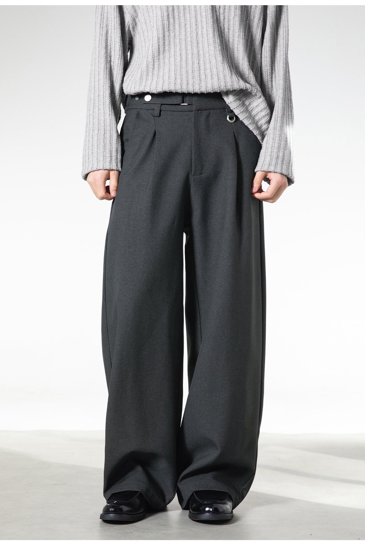 サイドベルト・ワイドタックスラックス