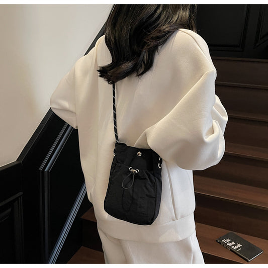 巾着カジュアルショルダーポーチ