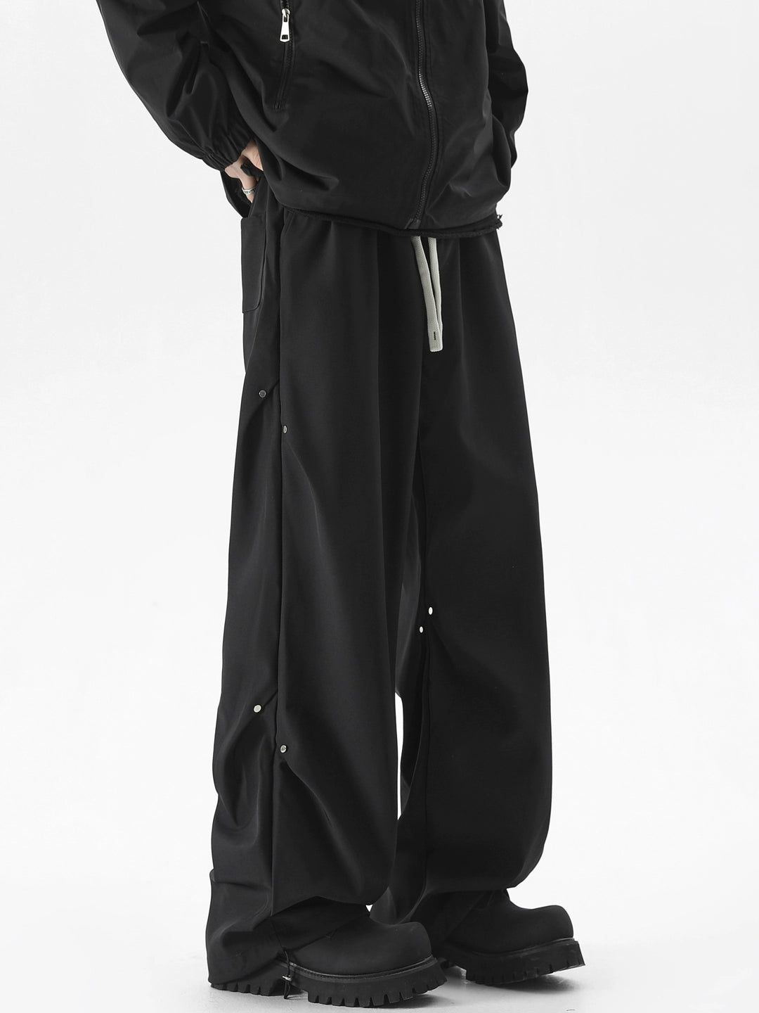サイドアクセント ワイドストレートパンツ