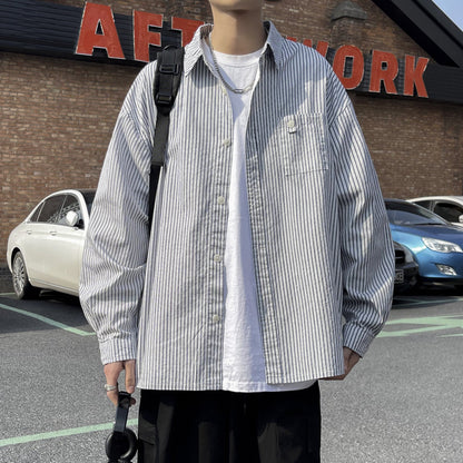 リラックスフィット バーティカルストライプシャツ